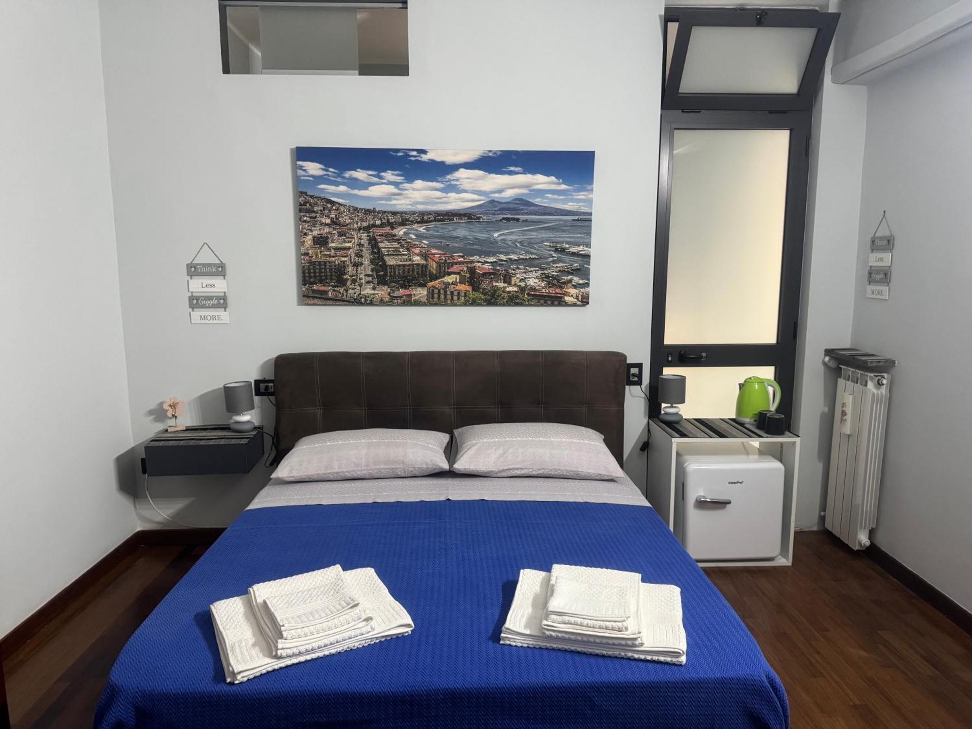 נאפולי Mapi Room מראה חיצוני תמונה