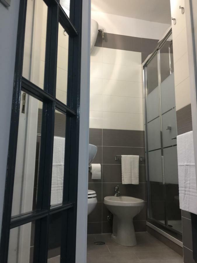 נאפולי Mapi Room מראה חיצוני תמונה